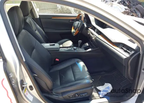 2014 Lexus Es 300H z USA, uszkodzony, nr VIN JTHBW1GG7E2049786